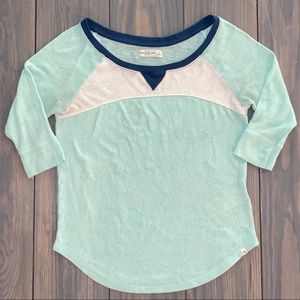 A&F Relaxed Fit Quarter Sleeve Boatneck Tee S